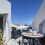 Lakkios Charming Suites And Rooms
