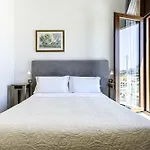 Lakkios Charming Suites And Rooms