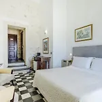 Lakkios Charming Suites And Rooms
