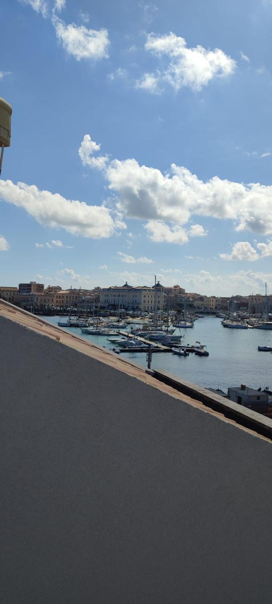 Bed and breakfast Lakkios Charming Suites&rooms