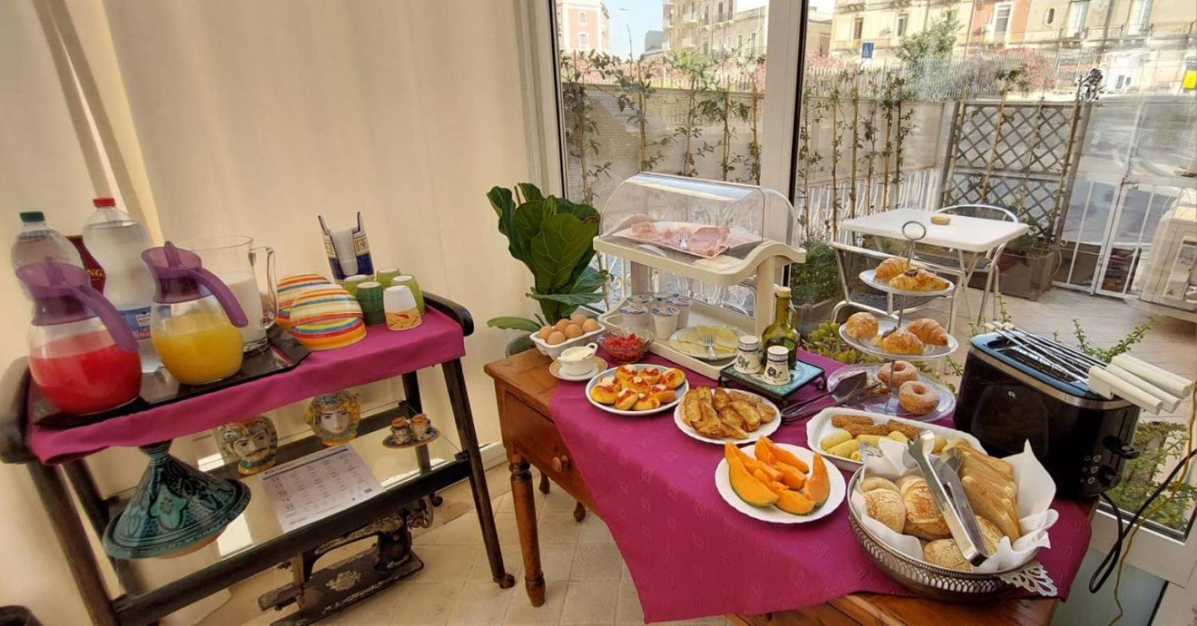 Allotjament i esmorzar Lakkios Charming And Syracuse
