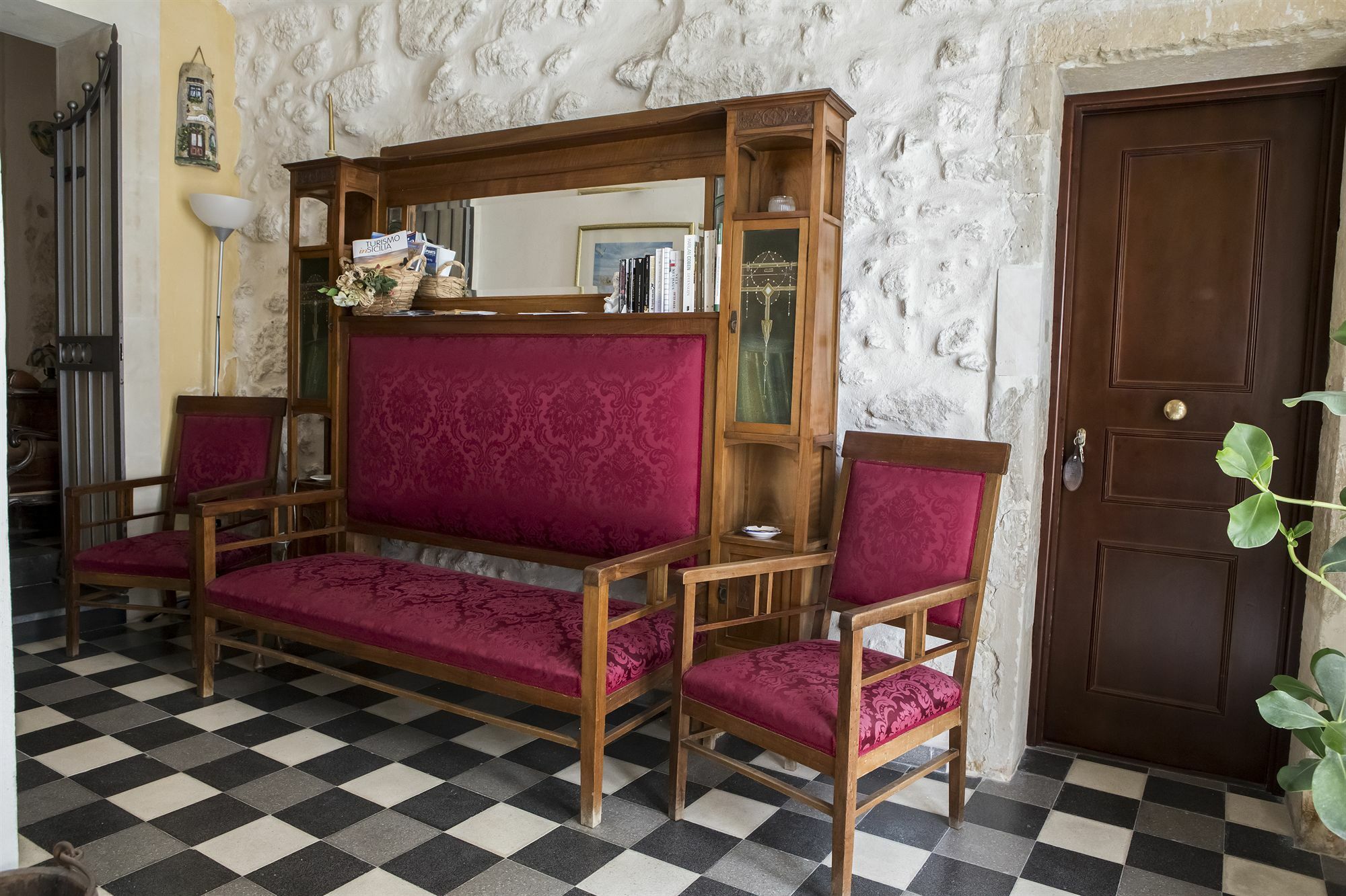 Lakkios Charming Suites&rooms