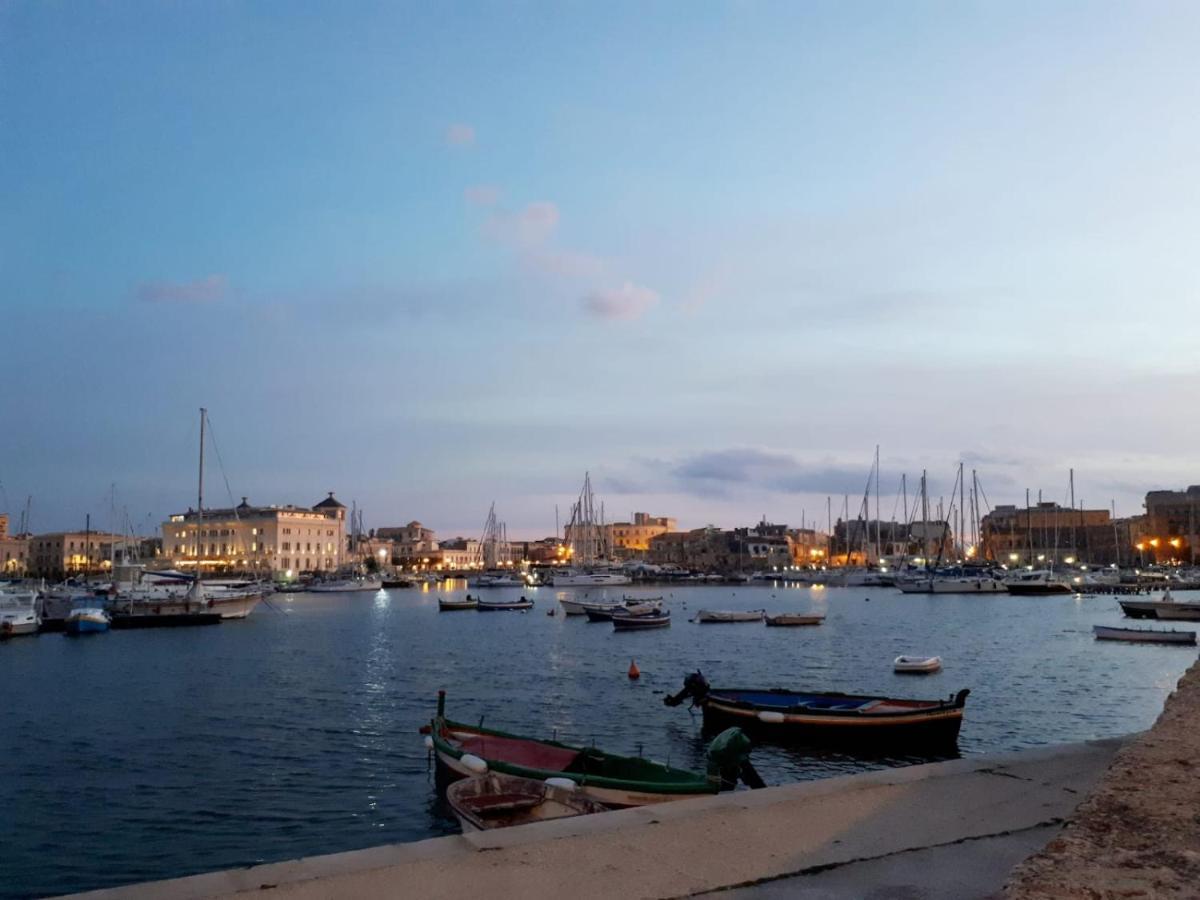 Allotjament i esmorzar Lakkios Charming And Syracuse